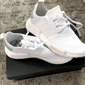 adidas boost NMD_R1 womens